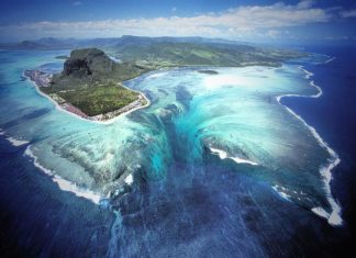 cascate sottomarine