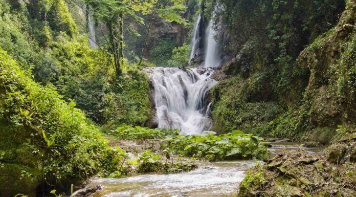 Parco Villa Gregoriana a Tivoli, un’oasi romantica per vivere la natura tra passeggiate e pic-nic Villa gregoriana