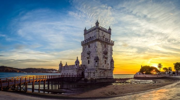 Sai qual è il simbolo di Lisbona? Scopri la storia della Torre di Belem Torre di Belem